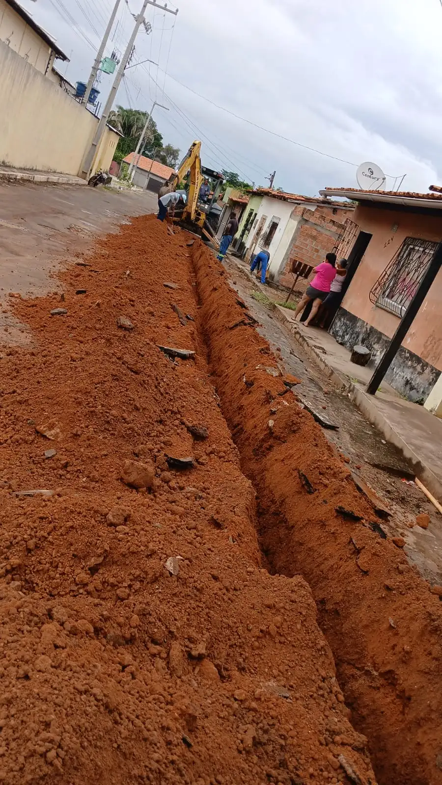 Foto 1 – Obra de Extensão de Rede Beneficia Moradores da Travessa Moisés Reis, no Bairro São Francisco