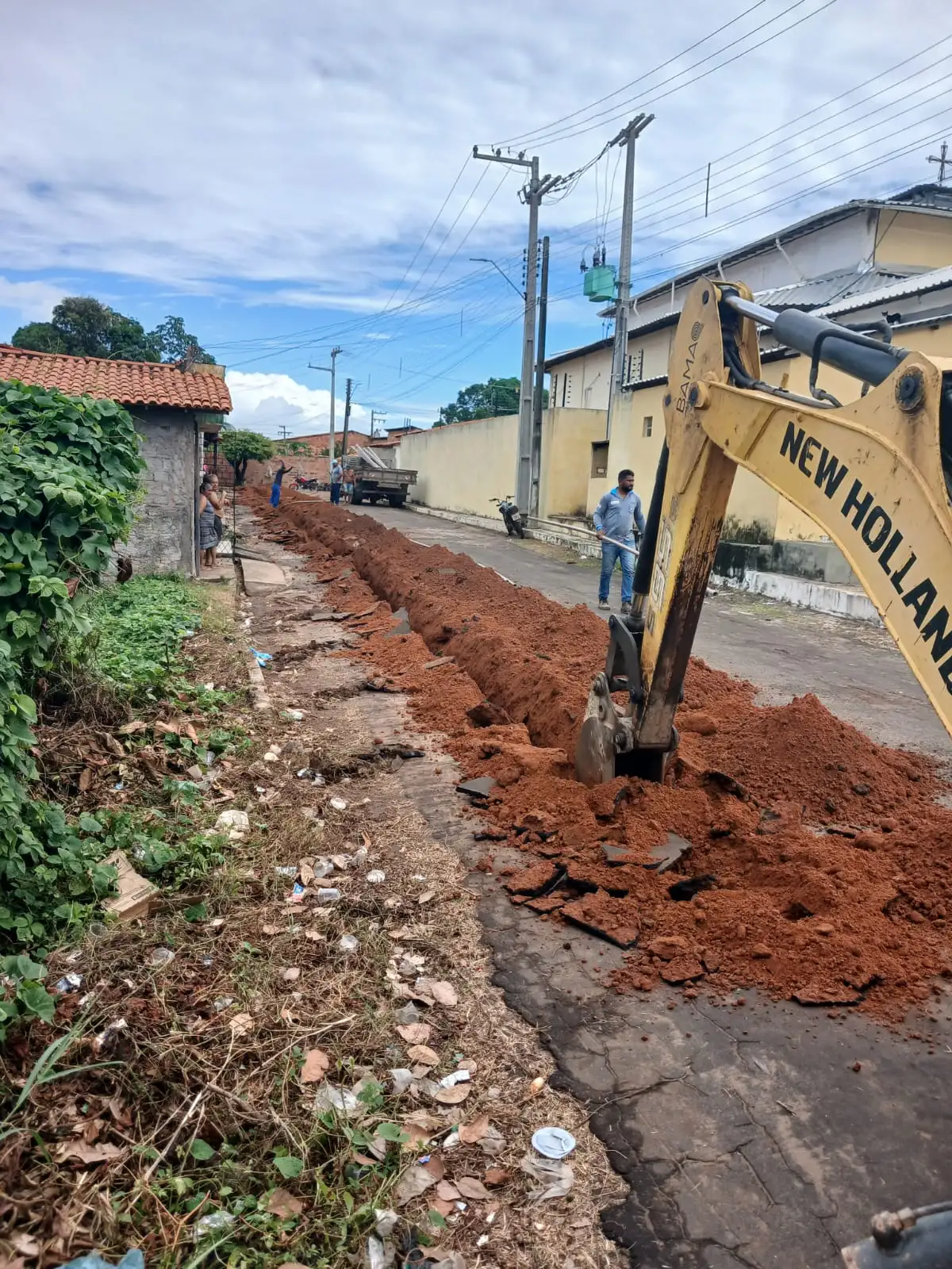 Foto 4 – Obra de Extensão de Rede Beneficia Moradores da Travessa Moisés Reis, no Bairro São Francisco