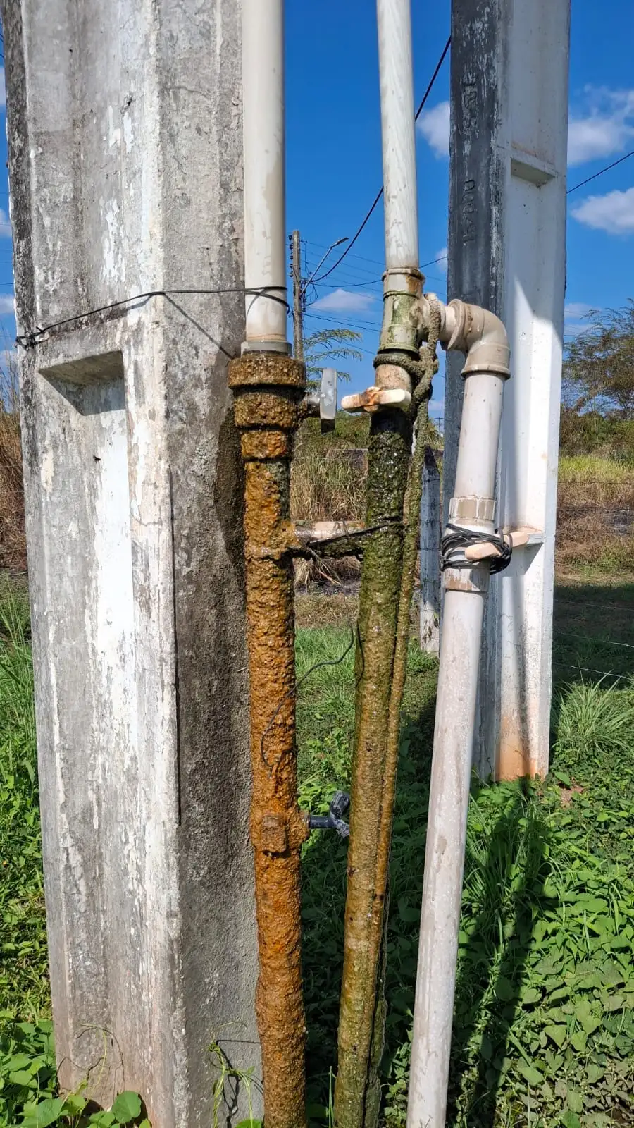 Foto 1 – SAAE Codó realiza manutenção no poço PT 03 do Km 17 após furto de cabos