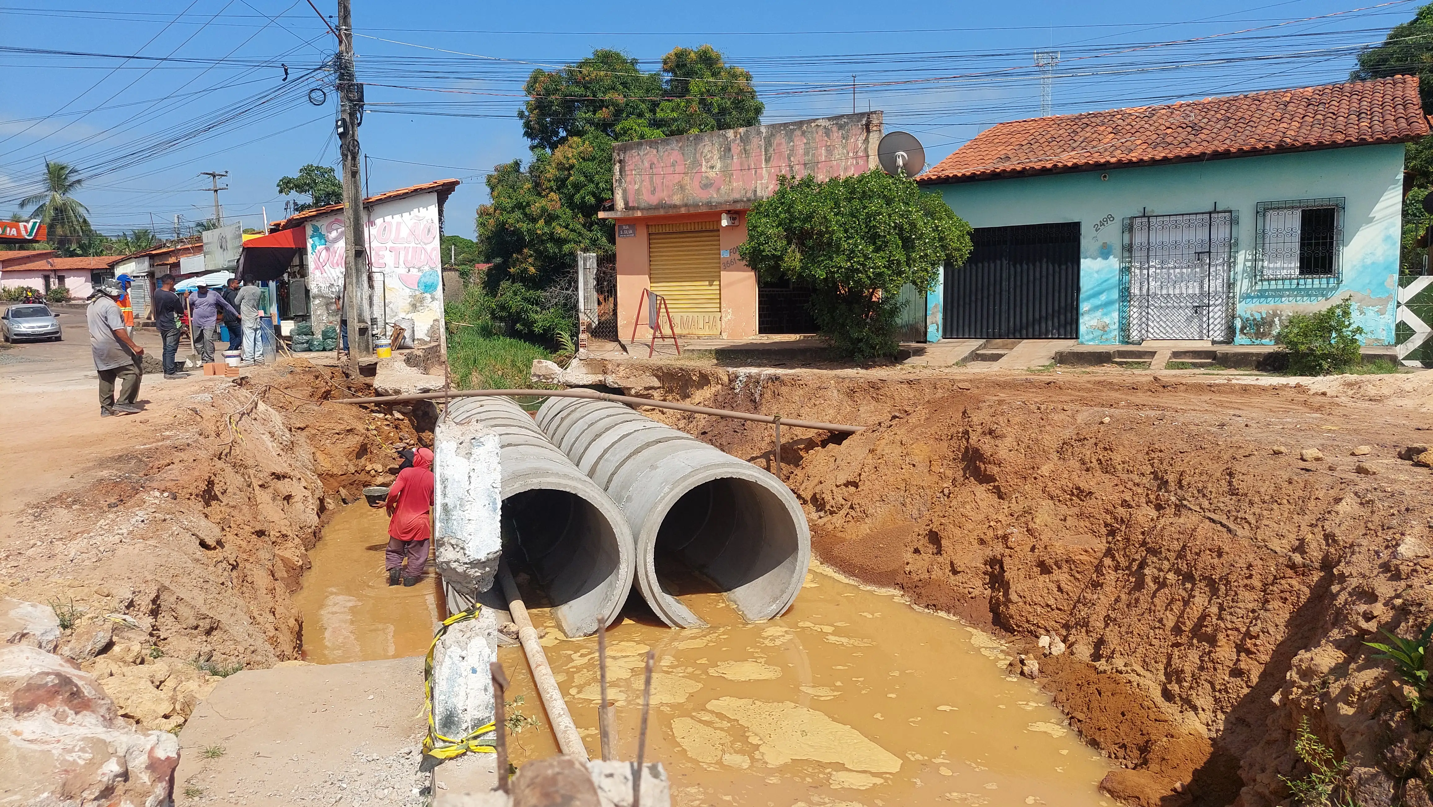 SAAE e Prefeitura avançam com obra de nova tubulação de água no Canal de Água Fria