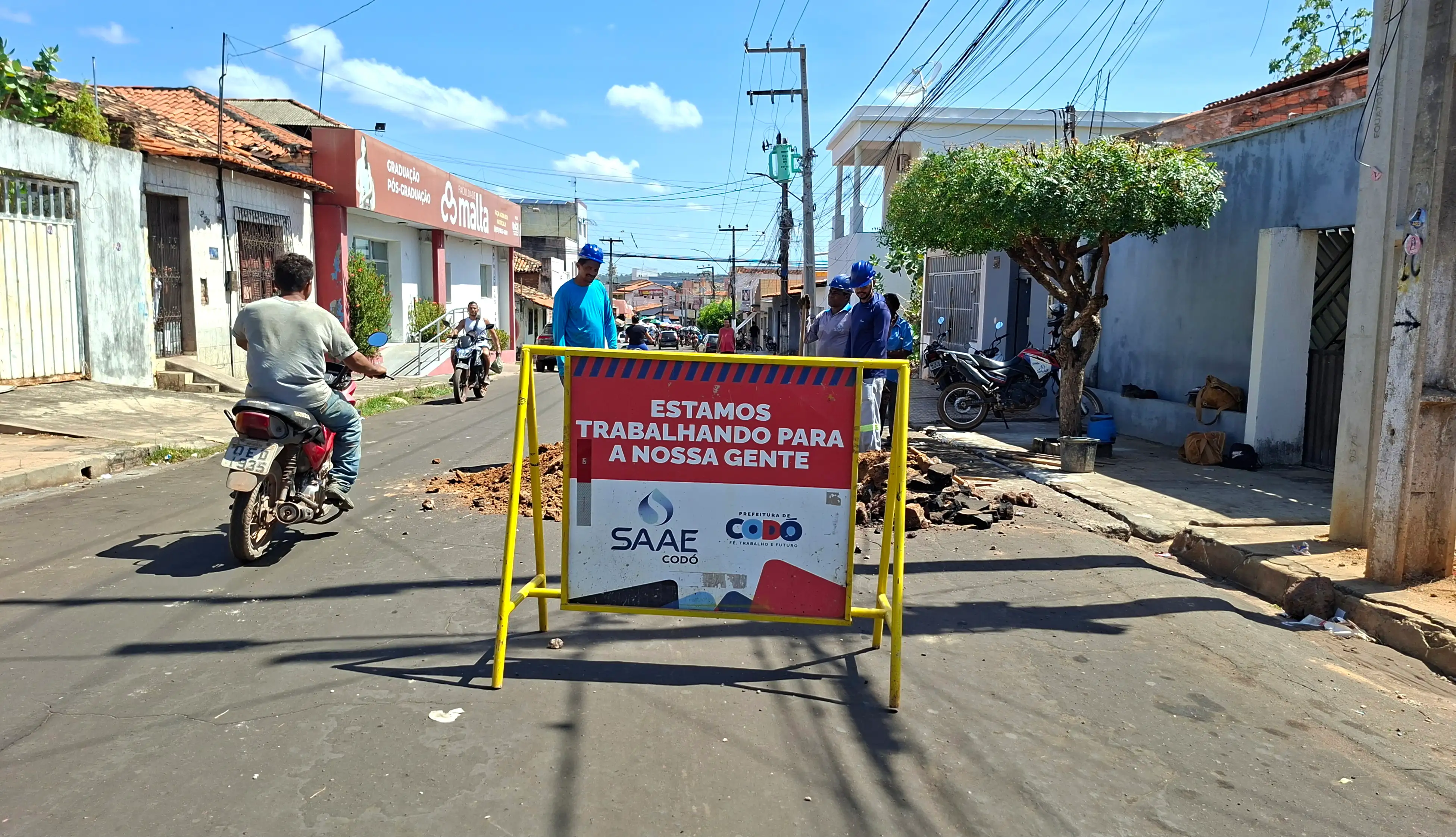 Foto 6 – SAAE Codó soluciona rompimento de duas adutoras e restabelece abastecimento de água